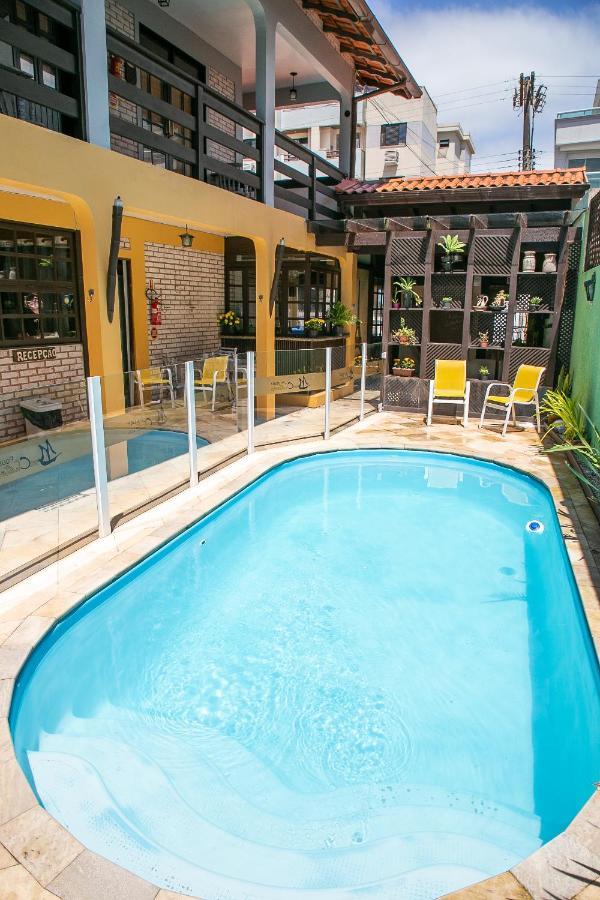 Pousada Mon Chateau Florianopolis Bagian luar foto